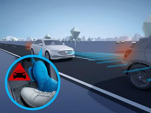 Tính năng hỗ trợ phanh chủ động Active Brake Assist