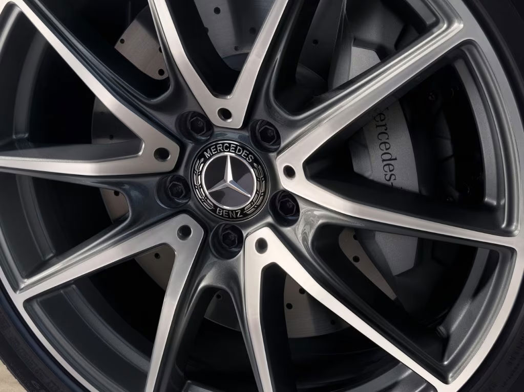 Mâm xe thiết kế hiện đại