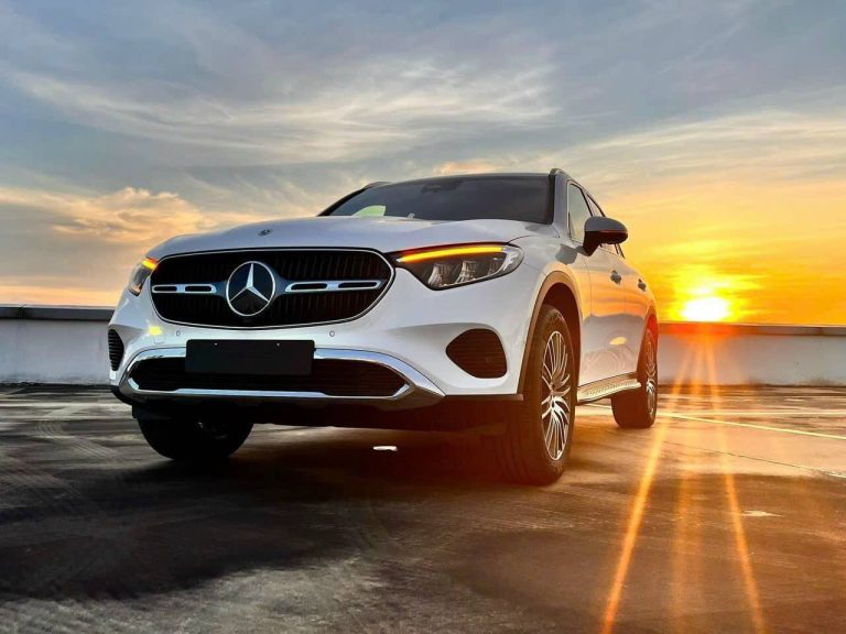 Gói quà tặng 02 năm bảo hành mở rộng và 01 năm Bảo hiểm dành cho GLC mới và AMG C 43